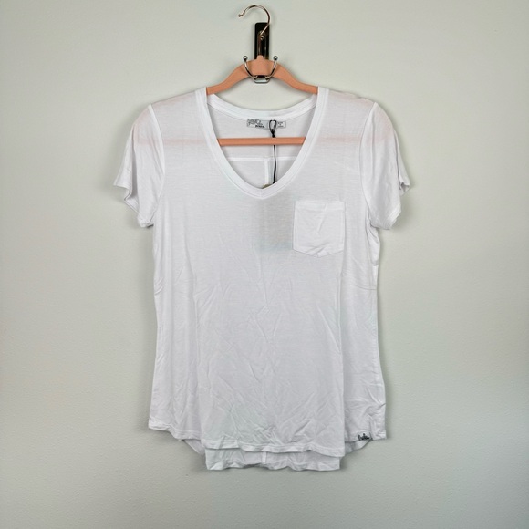 PRANA Short Sleeve V Neck Tee - Picture 4 of 8